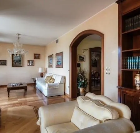 Charming House Lisa, View Villa