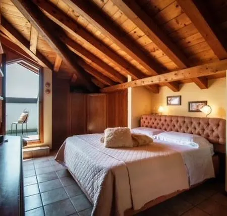 Charming House Lisa, View Villa Como