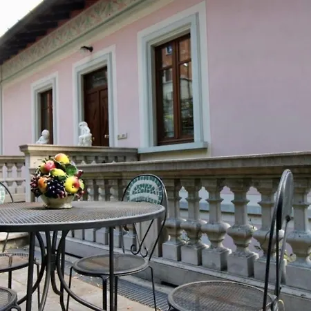 Charming House Lisa, View Villa Como